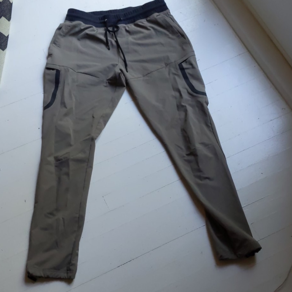 Under Armour Pants